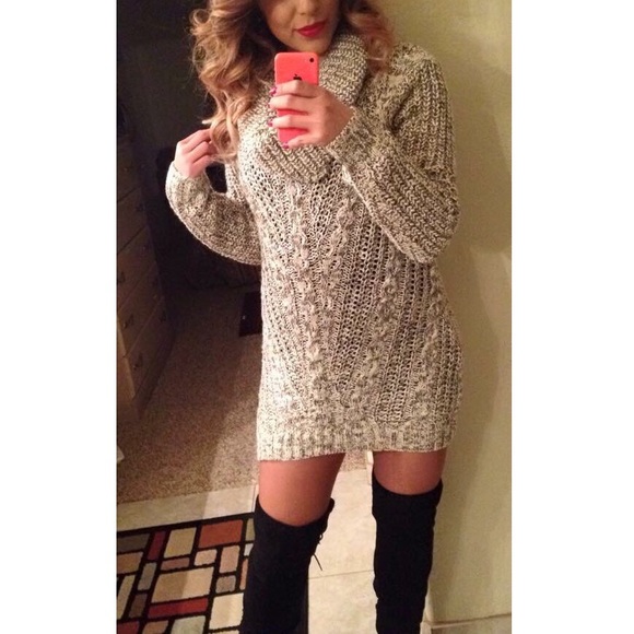 Cecico Sweaters - Oversized Sweater